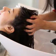 [🩶毎日頑張っているあなたに🩶]30分Amatoraヘッドスパ💫➕マイクロバブルmarbb🫧