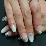ジェルネイル【オフ有り】デザインアート込み
