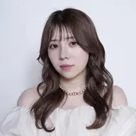 🌻始業式前のメンテナンスクーポン🌻艶カラー➕3️⃣STEPトリートメント【レディース限定】