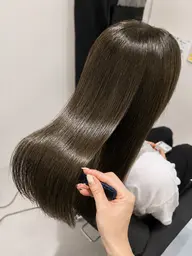 【🇰🇷韓国美髪コース💗】カット+艶感ナチュラルカラー🌿+韓国発コモレビTR🫧