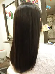 特別プライス✨髪質改善トリートメント✨9900円　まとまりずらい髪もツヤツヤに⭐️詳しくは補足説明をご覧ください✨
