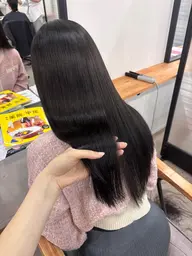 【☁️クセが気になる方へ】縮毛矯正＋カット¥11000