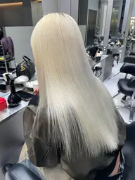 【💎ミニモ限定💎】大人気レイヤーカット+ブリーチ込みカラー+最高級トリートメント🫧表参道駅