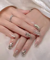 🈹40% 当店人気NO3☆【チップ長さだし】ワンカラーor マグネットワ ➕2本ストーン埋め尽くし