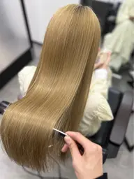 【ブリーチ毛専用💫】髪質改善ストレート✨+艶トリートメント🪞