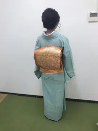 訪問着着付け(ヘアセットは含まれません)