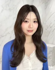 🎀人気NO.2🎀 メンテナンスカット+透明感カラー🤍