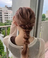 お呼ばれヘアアレンジ🤍🫧髪飾り等付けるのも無料✨️
