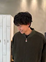 メンズパーマ🧑🏻🦱𖦹⟡.·
