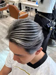 【垢抜けたいメンズへ】メンズバレイヤージュ  カット➕ブリーチ➕オンカラー➕トリートメント🔥🔥