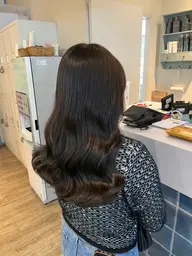 【学割U24👩🏻🎓】カットカラー➕ケアトリートメント