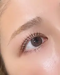 【オフあり】期間限定💎うるツヤまつげパーマ トリートメント付き‎🤍