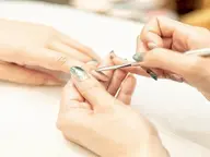 【ハンド】ジェルオフ+ファイリング+甘皮ケア