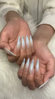 【チップ長さ出し】グラデーション 💅　3000
