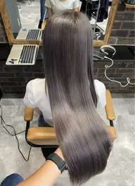 【 🎉半額以下🎉長期休暇オススメメニュー❣️メンテナンスカット&ケアブリーチ&カラー&極上トリートメント