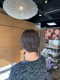✩💇🏻♀️カット&エステ💆🏻♀️ (エステはコースが選べます🕊️)✩お値段は¥7800〜になります!