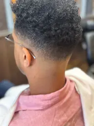 夏おすすめ!【究極の刈り上げ💈】メンズカットフェード💈