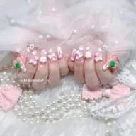 卒業前jr練習モデル🎀オフありハンドワンホンガーリー推しネイル120分持ち込みデザイン(アート目安片手5本)🐩🎀