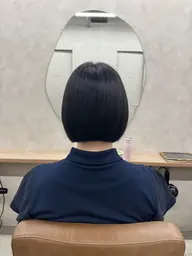 《女性限定 ショート・ボブの方のみ》カット+カラー ¥1600