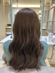 レディースカット✂️(ショートスタイル以外)+カラー+3ステップトリートメント