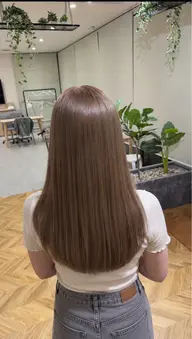 全頭ブリーチ!8/26.27.30、9/2.4🈳でございます!!是非お待ちしております!!✨