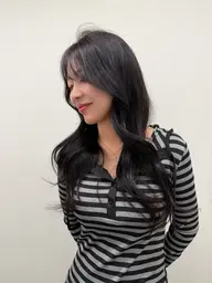 【ミニモ限定🎼🐈‍⬛】韓国風トレンドカット➕透明感カラー➕炭酸スパ🧖🏻‍♀️🤍