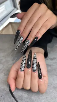 【オフなし】1センチ以上‼️の長さだし/チップスカルプ持ち込みデザイン🔥アート6本まで