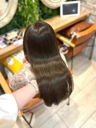 【業界最新🪄】髪質改善🫧圧倒的なうるツヤ髪へ✨️枝毛・切れ毛防止/ツヤ・まとまり感を目指すあなたへ🪽単品のみ☘️