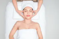 人気No.1】韓国小顔リフト+毛穴洗浄+ エレクトロポレーション(ヒアルロン酸5ml)+石膏パック6,500円