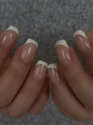 【オフありケア込み】白フレンチネイル