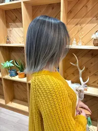 カラー