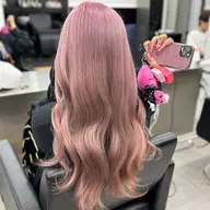 【ダメージ最小限で明るくしたい方💙】ケアブリーチカラー+整えカット🫶