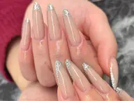 〖オフなし〗学割U24🌷スカルプ🌷フレンチ(M以上の長さ出しは1マスにつき550円別途)