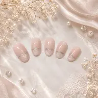 パールフレンチネイル