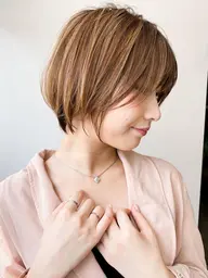 カット（ショートボブ）