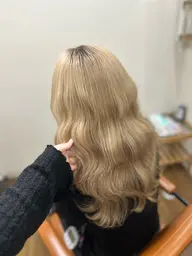 【平日限定】🎀ブリーチリタッチ+オンカラー+トリートメント🎀 20:00~のみ