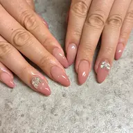 オフケア込💅🏻長さ出し10本+フレンチorカラーグラデーション🍀