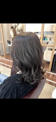 カラーモデル募集中‼️/レディース🙆♀️寒色カラー 【ブリーチ、リタッチ不可】毛先までの全体カラー💙