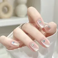 ♡練習モデル募集中♡お得にネイル💅🏻【オフ無し】うる艶マグネット×キラキラストーン10個