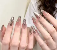 🉐［ネイル］オフのみ・長さ出しもOK✨小さいストーンもOK