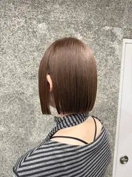 【艶髪◎外国人風】カット イルミナカラーorアディ クシー+選べるトリー トメント