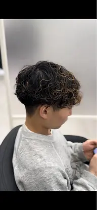 『🔥メンズ限定🔥』カット+🌀シャドウパーマ🌀+髪質改善トリートメント