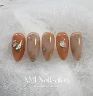 🍂秋ネイル🍂 INS風ネイル🤎 秋ならブラウン、貝殻✖️ミラー❣️お好みのカラー変更可能✨自爪オフケア込み