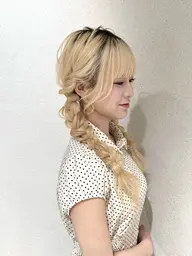 ヘアアレンジ 編み込みツイン