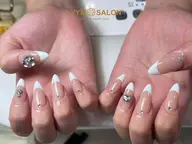 長さ出し⭐︎ フレンチ or グラ❤︎甘皮ケア付き❤︎フィルイン対応