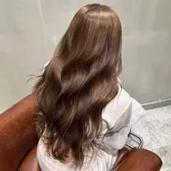 💕土日クーポン💕カット✂️➕低ダメージカラー➕内部補修トリートメント
