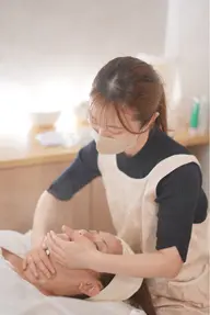 １回で効果実感✨ハリ・透明感・フェイシャルエステモニター🌿美白or保湿の選べるパックつき🤍