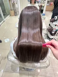 【縮毛矯正】艶髪ストレート+保湿トリートメント
