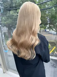 【ハイトーンメニュー🐝】ブリーチ2回+全体カラー
