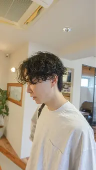 （学割）メンズカット＋波巻きパーマ＋Aujuaトリートメント